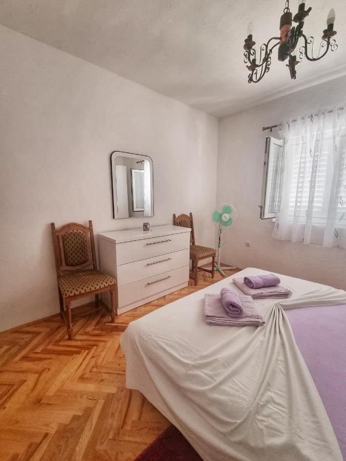 Lukica Apartamento Sveti Juraj Exterior foto